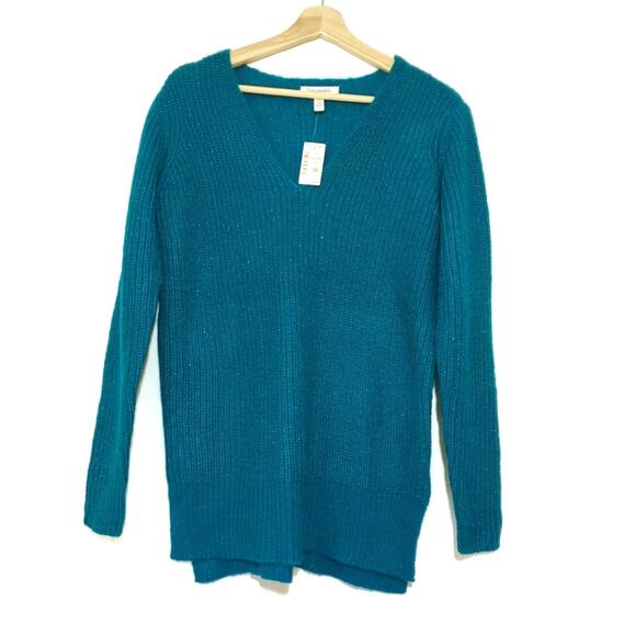 NWT Aeropostale | V-Neck Relaxed Fit Knit Sweater with Slight Sparkle - Picture 1 of 5